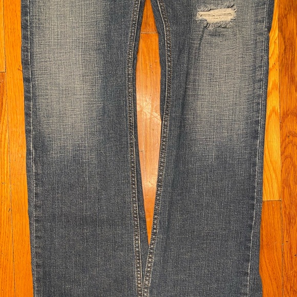 Levi's 542 Tilted Flare Women's Jeans Size 8 Medium Distressed - Picture 5 of 11